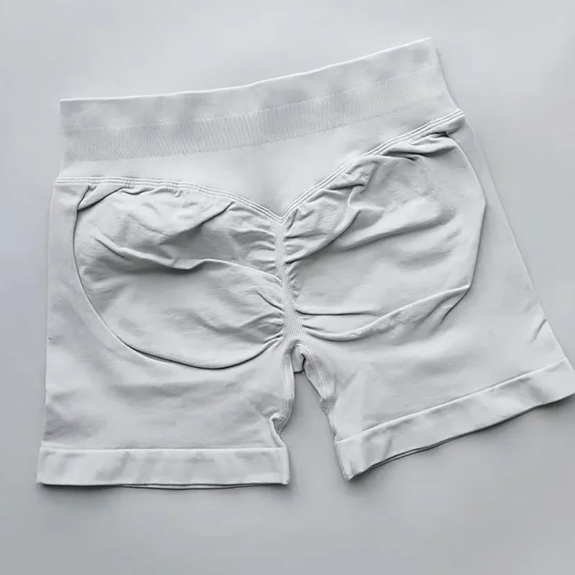 Shorts Deportivos de Mujer – Sin Costuras

Cintura baja acanalada + diseño scrunch para realzar glúteos