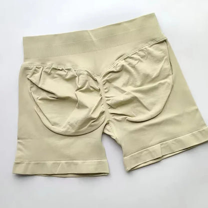 Shorts Deportivos de Mujer – Sin Costuras

Cintura baja acanalada + diseño scrunch para realzar glúteos