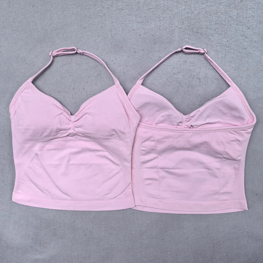 Conjunto Deportivo de 2 Piezas para Mujer

Top ajustable + shorts deportivos sin costuras