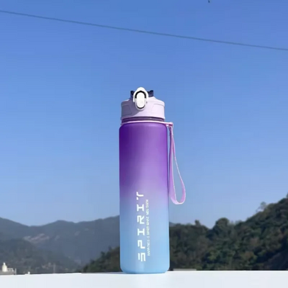 Botella Deportiva Gradiente 780ml con Tapa a Prueba de Fugas & Fácil de Beber – Ideal para Gimnasio, Exterior, Ciclismo, Running, Pesca y Más | Regalo de Cumpleaños/Escolar