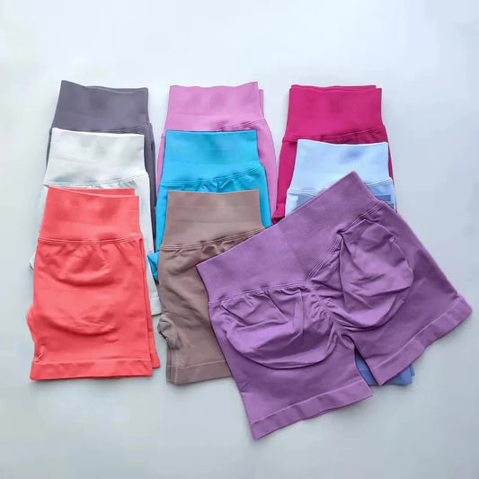 Shorts Deportivos de Mujer – Sin Costuras

Cintura baja acanalada + diseño scrunch para realzar glúteos